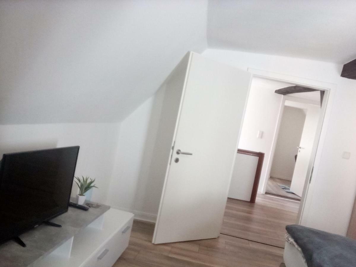 3Zi Ferienwohnung In Kirchhain Nahe Marburg Und Stadtallendorf エクステリア 写真