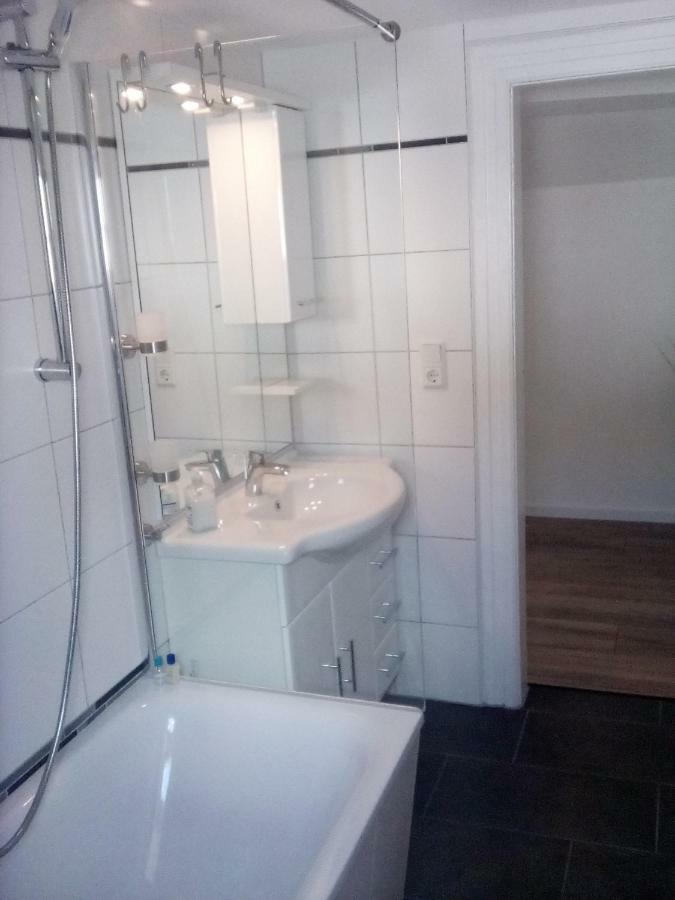 3Zi Ferienwohnung In Kirchhain Nahe Marburg Und Stadtallendorf エクステリア 写真